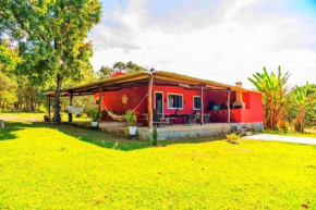 Casa grande c/ vista exuberante.